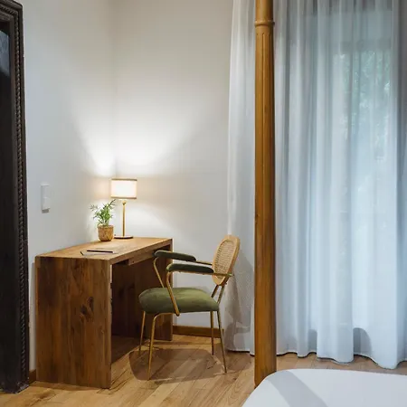 Palacio De Arriba 4*