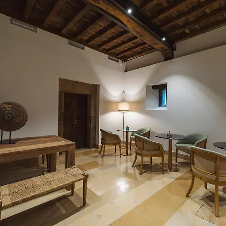 酒店 Palacio De Arriba 4*