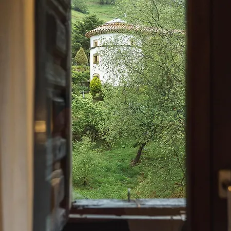 Palacio De Arriba 4* Mieres (Asturias)