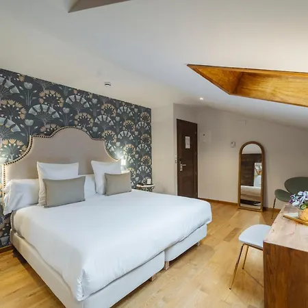 Palacio De Arriba 酒店 4*