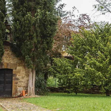 Palacio De Arriba 4* Mieres (Asturias)